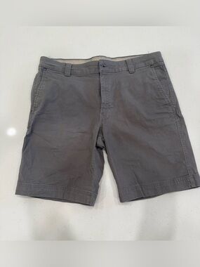 Columbia Men's Charcoal Flat-Front Shorts